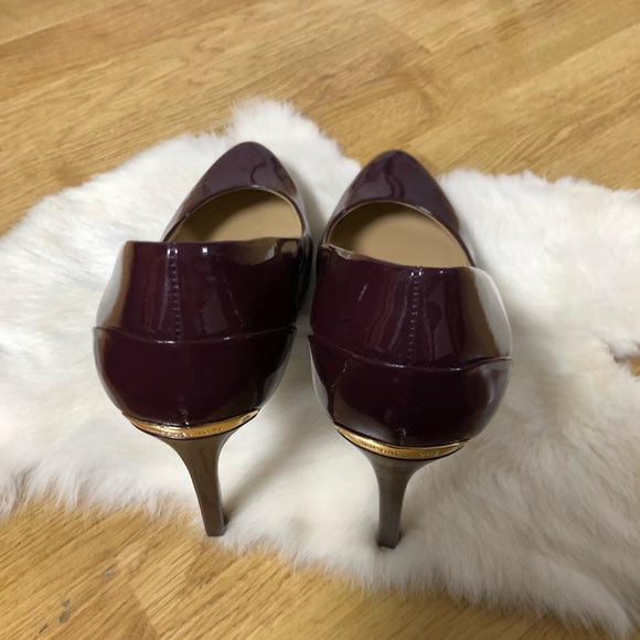 Michael Kors pumps 8 1/2 - Picture 5 of 16